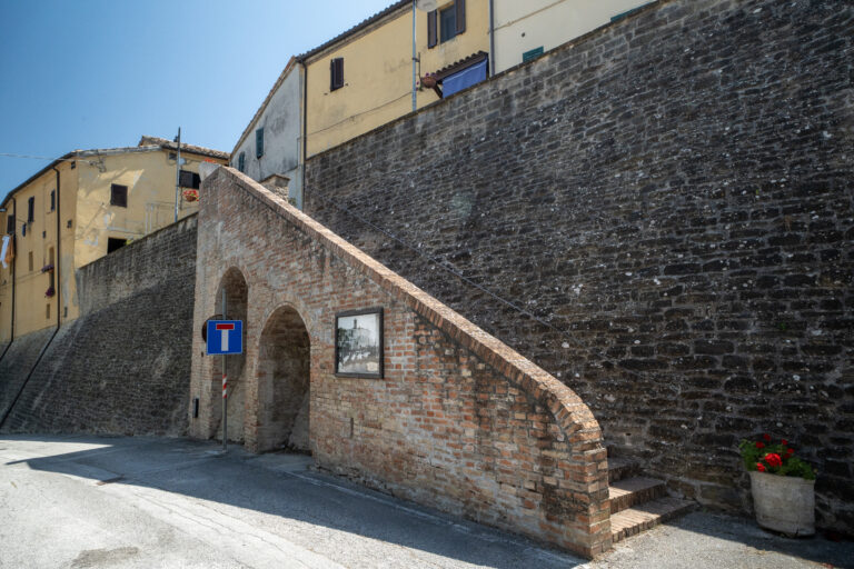 DSC00420 Scalette cento storico