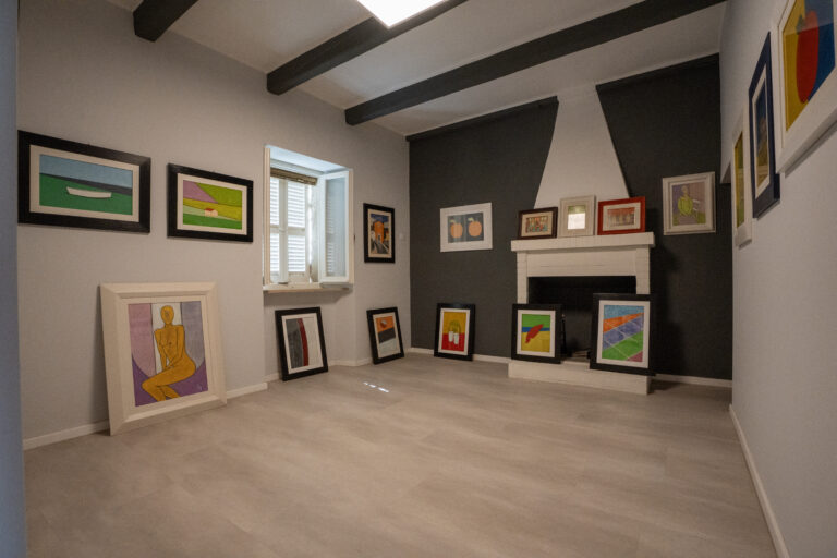 DSC00498 Galleria d'arte La Luce via Battisti 05